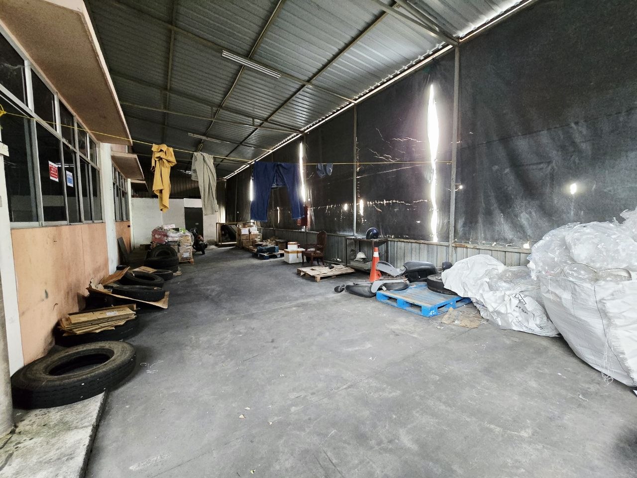 Nusa Cemerlang Industrial Park 1.5-Storey Semi-D Factory — Hartanow