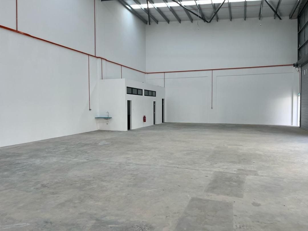 Eco Business Park 2 Senai Semi D Factory β Hartanow