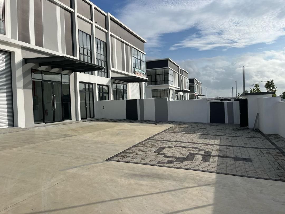 Eco Business Park 2 Senai Semi D Factory β Hartanow