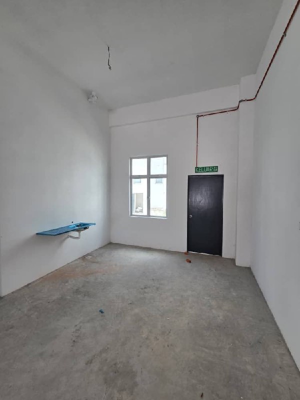 Taman Pulai Mutiara Shop Lot — Hartanow