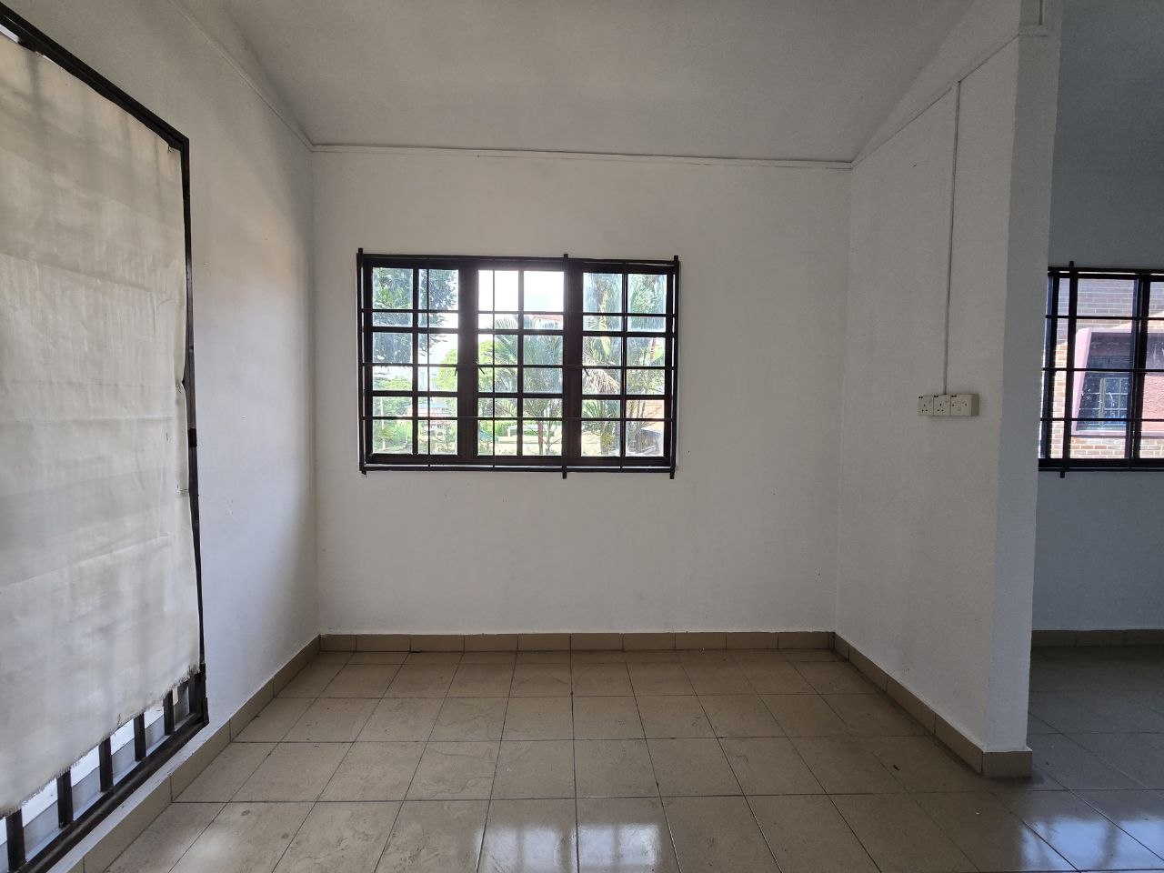 Taman Century, JB Town 3 Storey Detached House β Hartanow