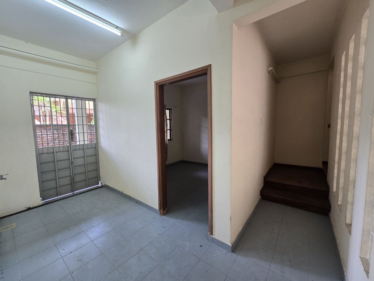 Taman Century, JB Town 3 Storey Detached House β Hartanow
