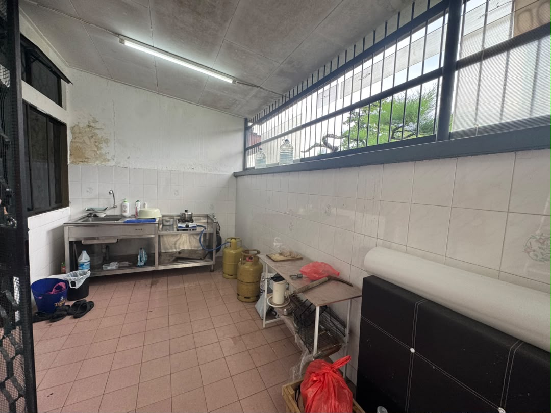 31, Jalan Puteh 4, Taman Pelangi Single Storey House (3BR / 2BA / 1Hall) — Hartanow