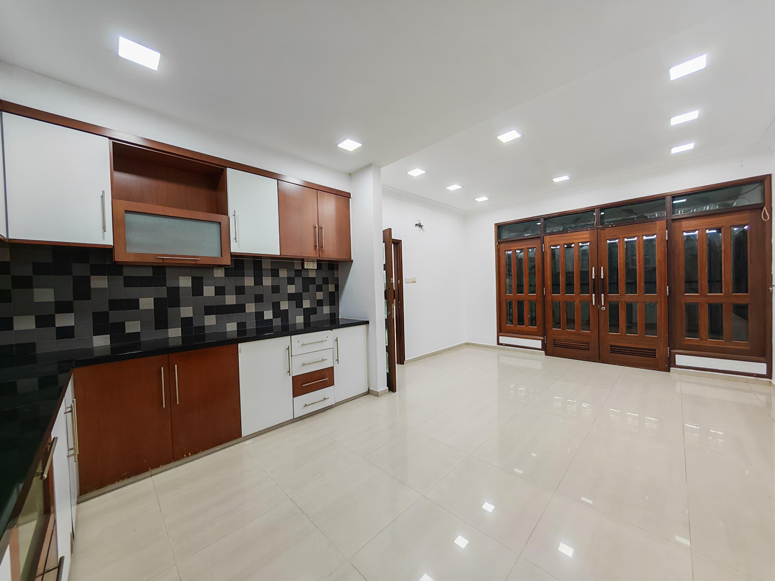 9, Jalan Serampang, Taman Sri Tebrau Commercial Lot (Renovated, 2 Storey) β Hartanow
