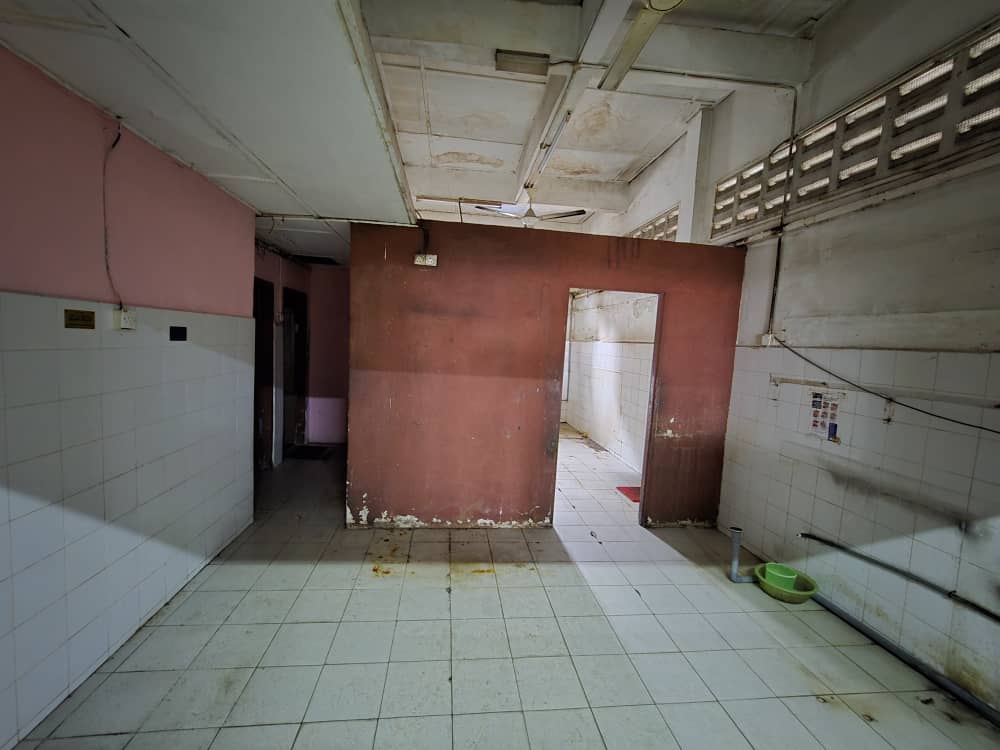 Jalan Trus, Bandar JB Double Storey Shoplot - Ground Floor (For Rent) β Hartanow