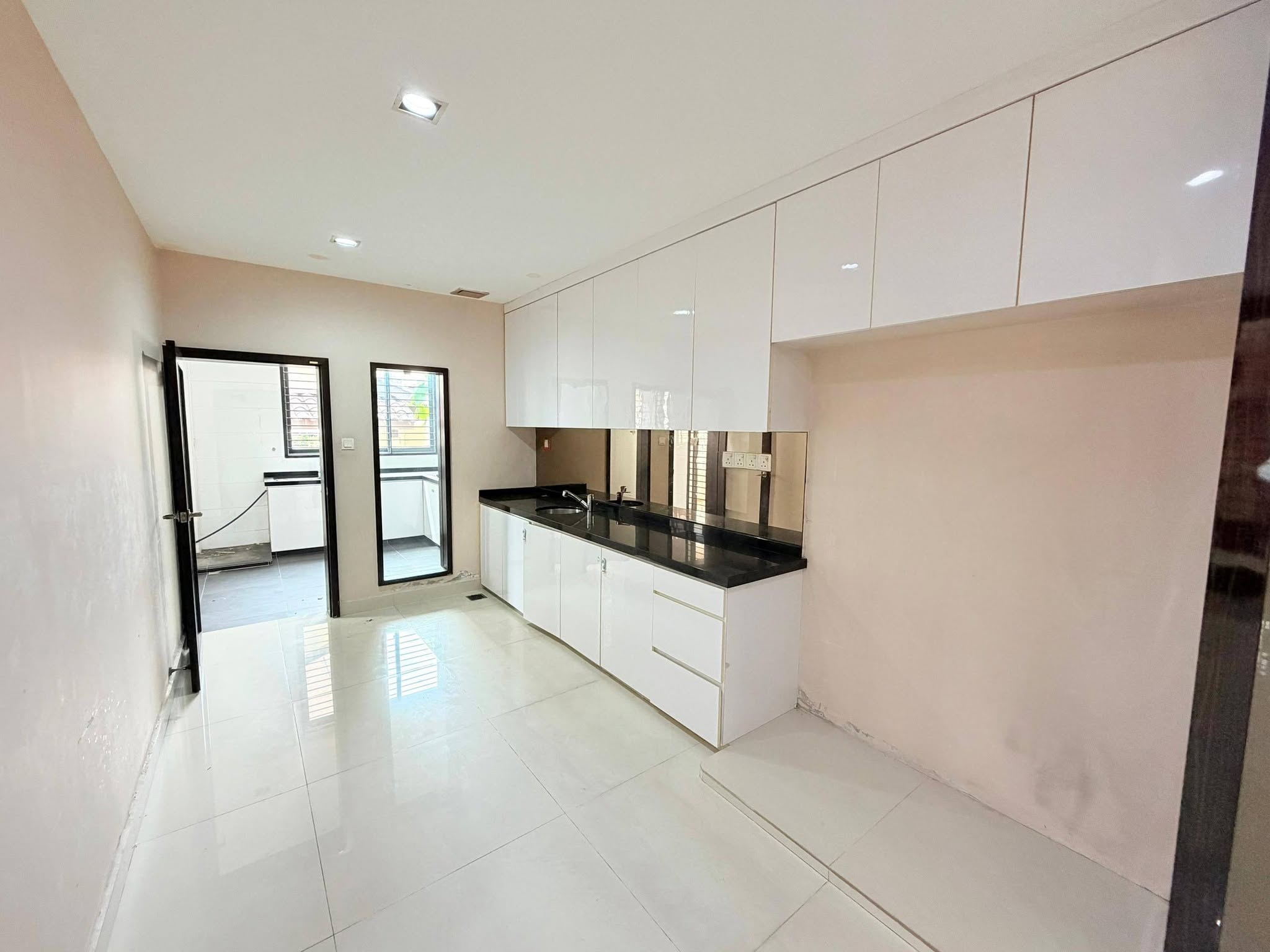 Taman Sri Tebrau Jalan Kelewang Double Storey Bungalow Commercial Lot — Hartanow