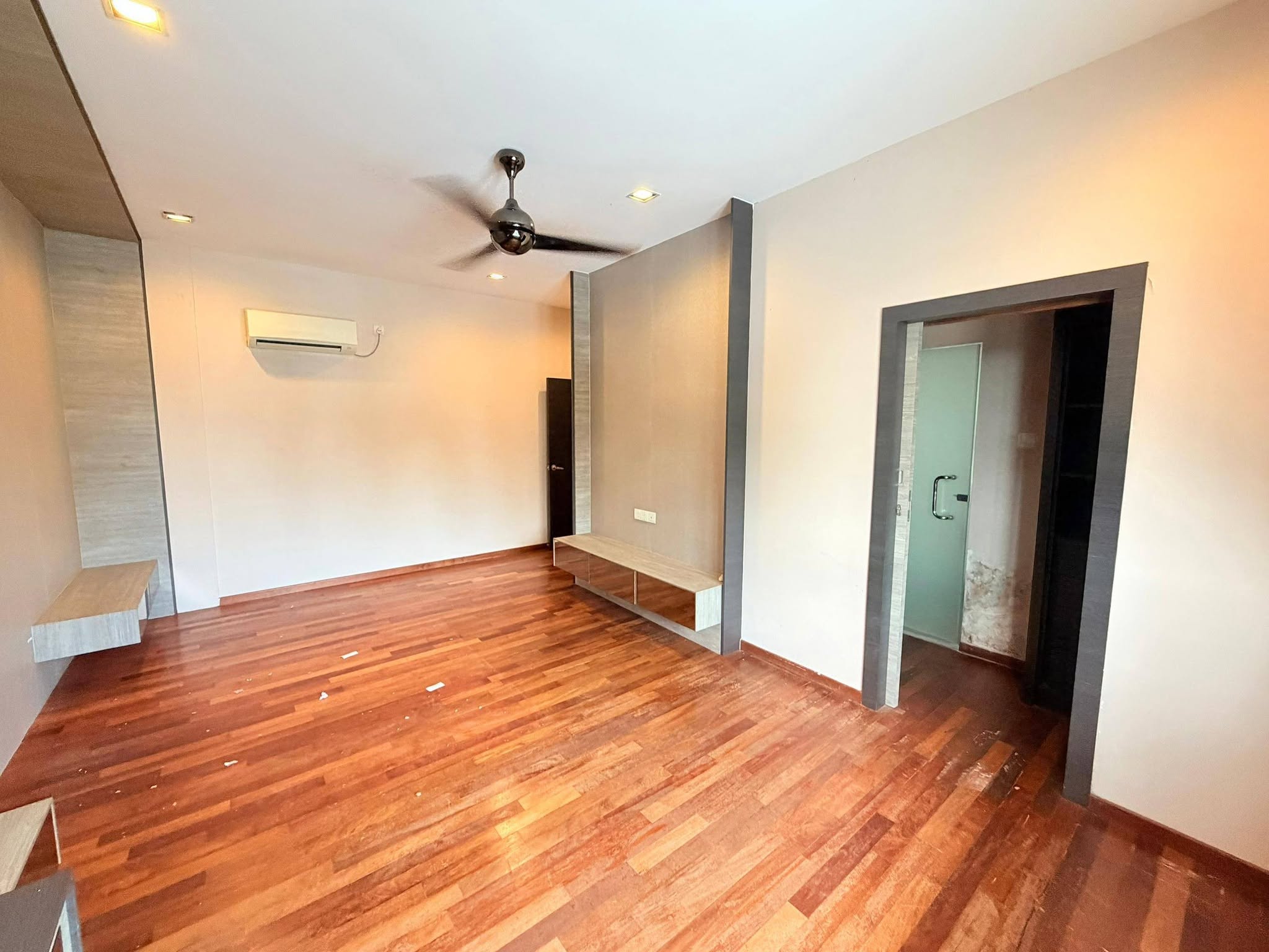 Taman Sri Tebrau Jalan Kelewang Double Storey Bungalow Commercial Lot — Hartanow