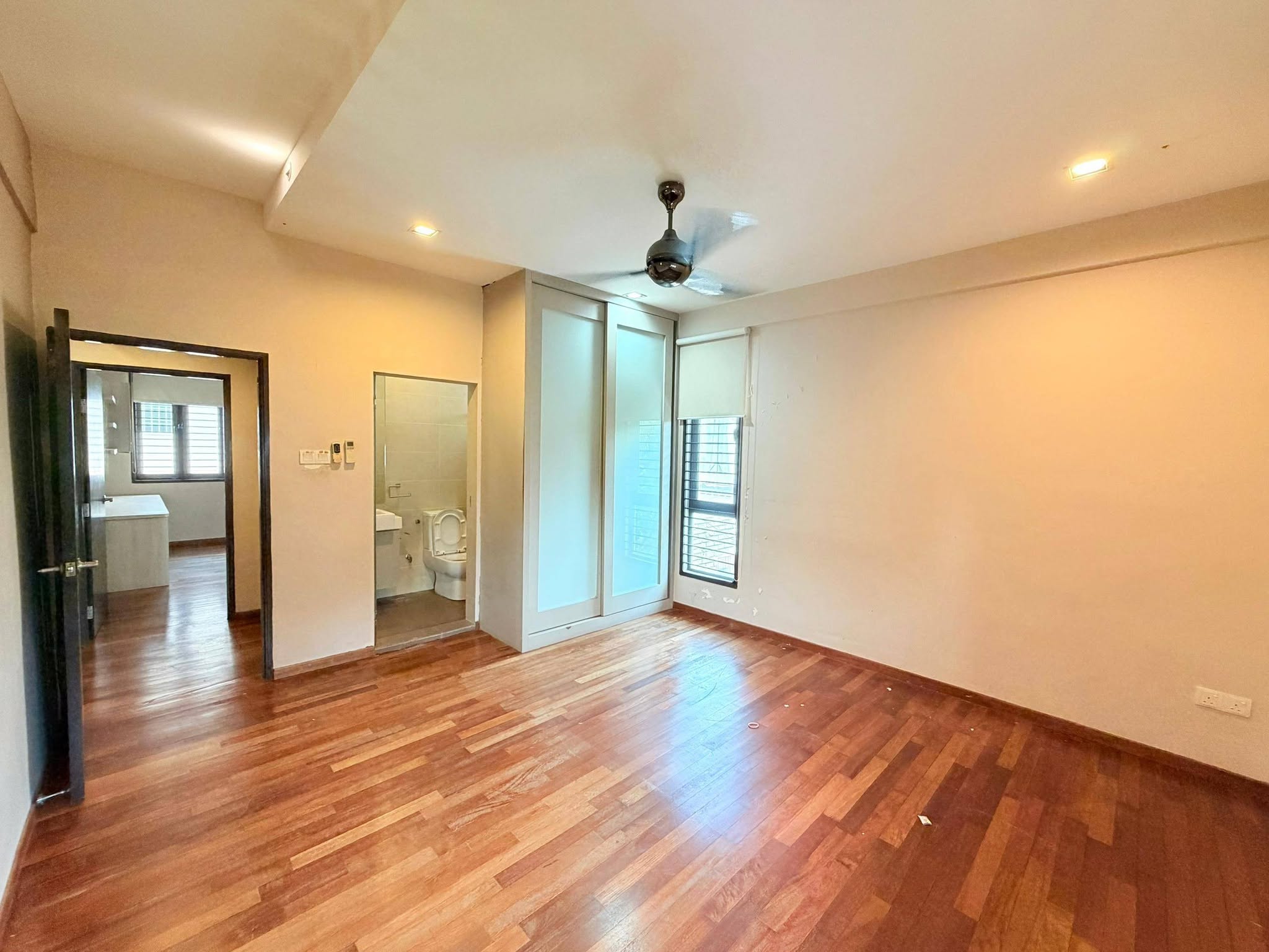 Taman Sri Tebrau Jalan Kelewang Double Storey Bungalow Commercial Lot — Hartanow