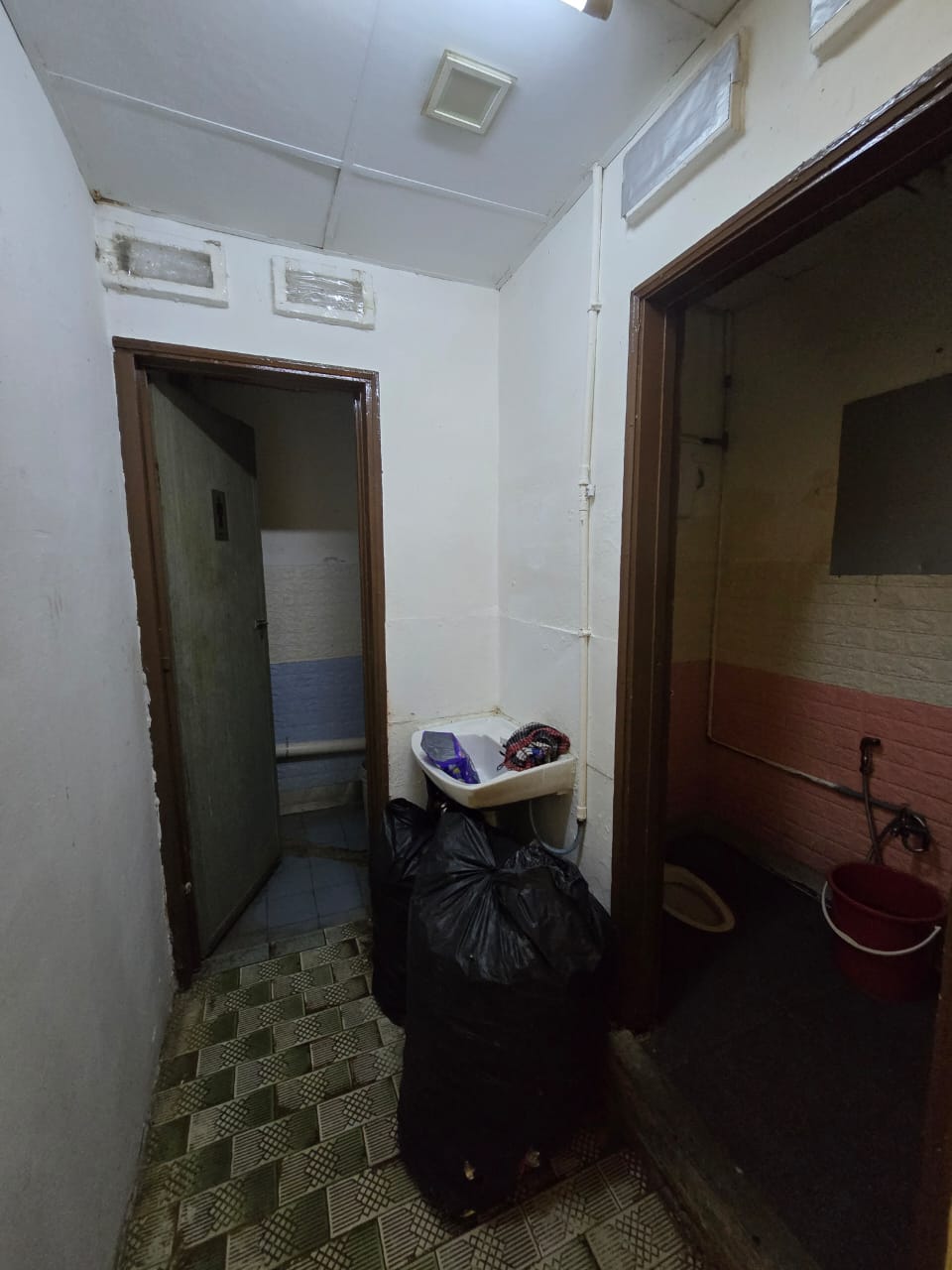Taman Sri Tebrau Jalan Keris Ground Floor Shop (For Rent) — Hartanow