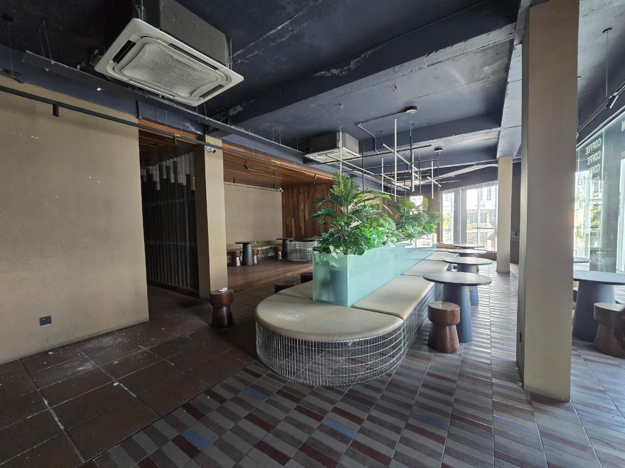 Jalan Ibrahim 4 Storey Corner Shop Lot β Hartanow